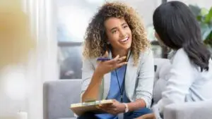 Aetna Therapist in Forest Hills